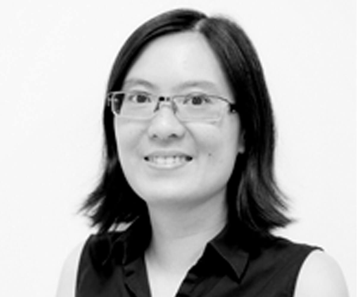 Headshot of instructor Sandara Yang Sin Yung